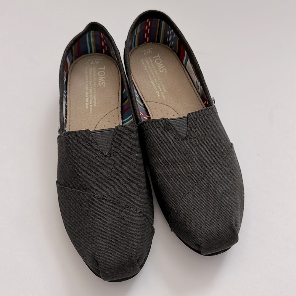 Toms Shoes.